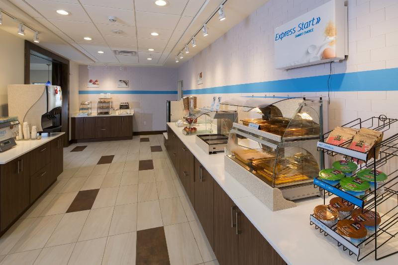 Holiday Inn Express & Suites - Nebraska City By Ihg Buitenkant foto